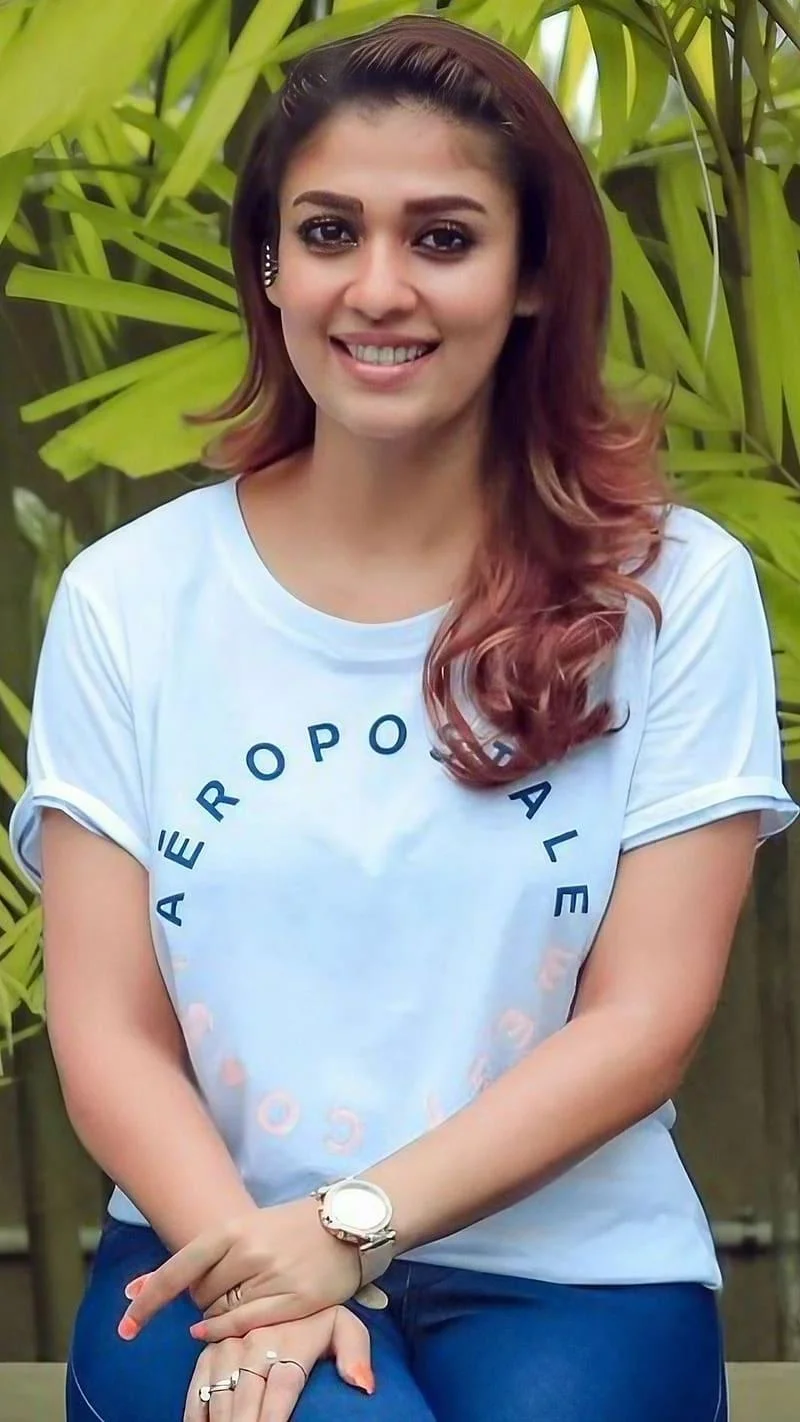 Nayanthara Smile Closeup HD Images