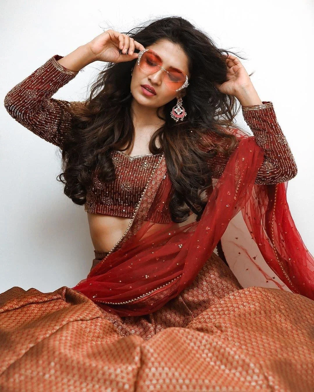 Vani Bhojan Light Portrait Hd Images