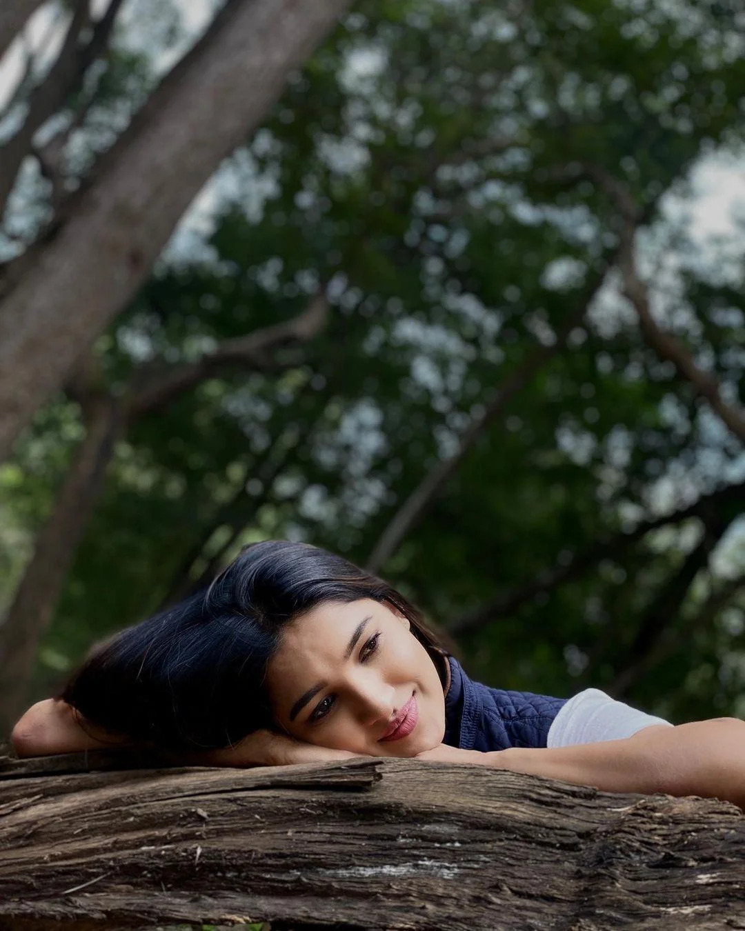 Vani Bhojan Outdoor Pics