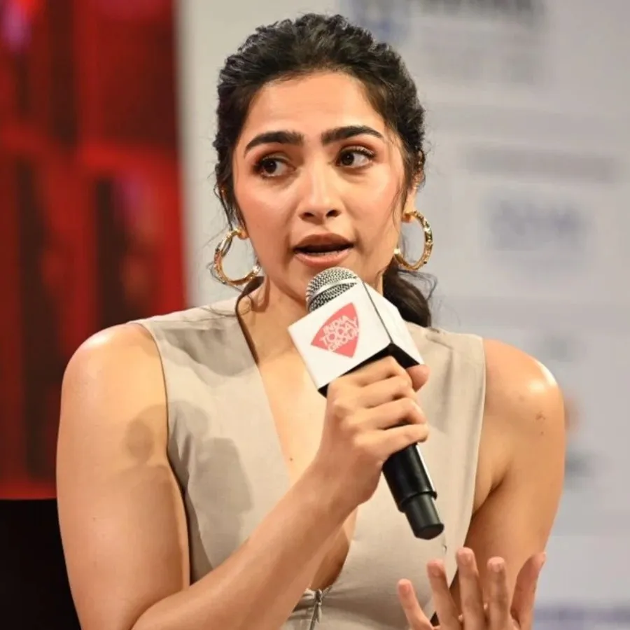 Photo 7 of Rukmini Vasanth