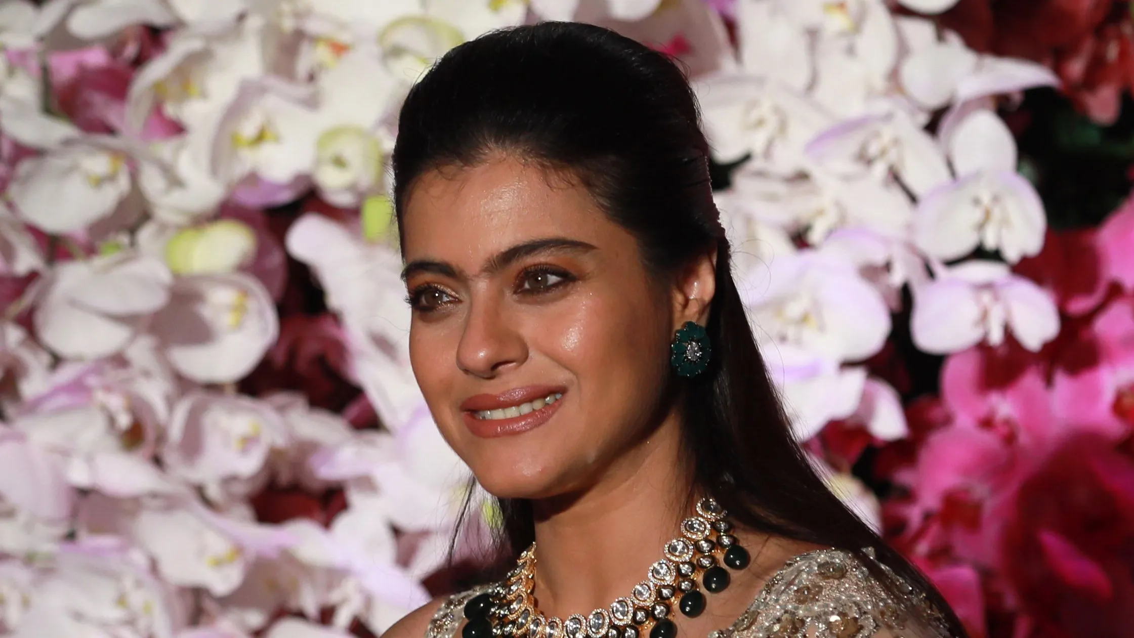 Photo 7 of Kajol Devgan