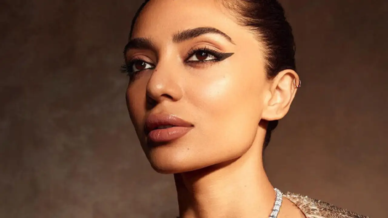 Photo 6 of Sobhita Dhulipala