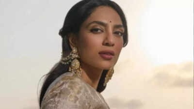 Photo 7 of Sobhita Dhulipala