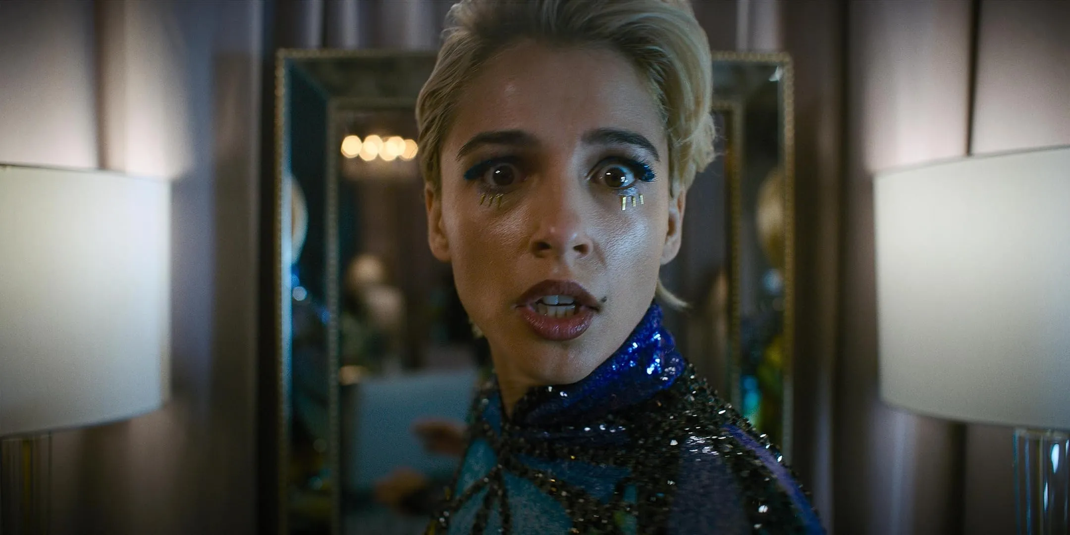 Photo 3 of Naomi Scott