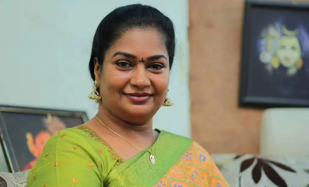 Photo 2 of Aadhira Pandilakshmi