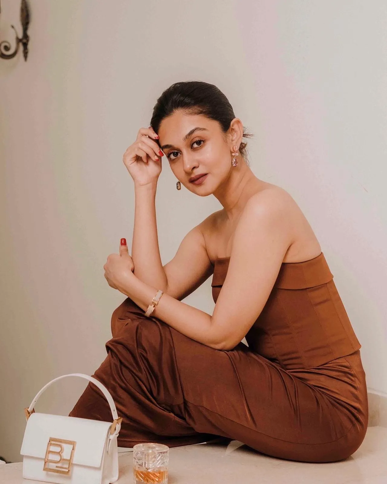 Photo 1 of Aishwarya Arjun