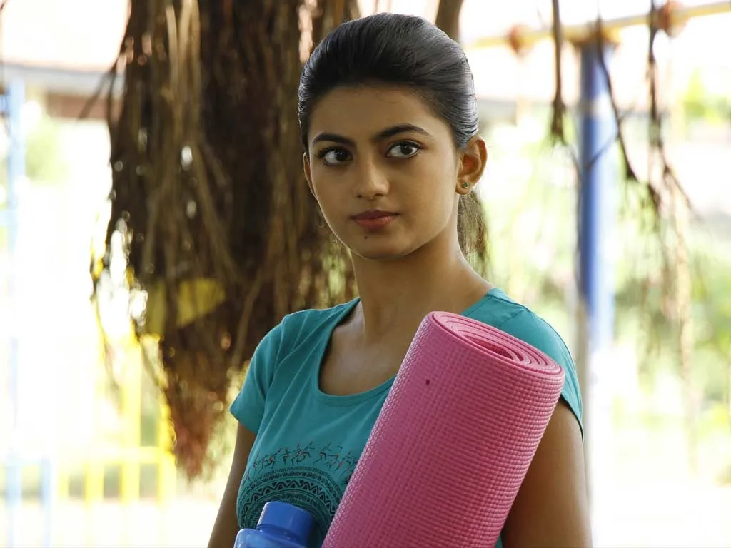 Photo 3 of Anandhi