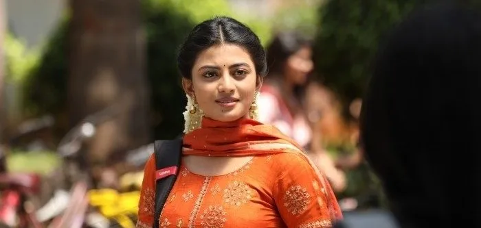 Photo 6 of Anandhi