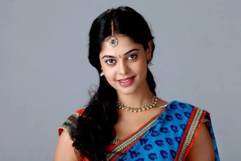 Photo 5 of Bindu Madhavi