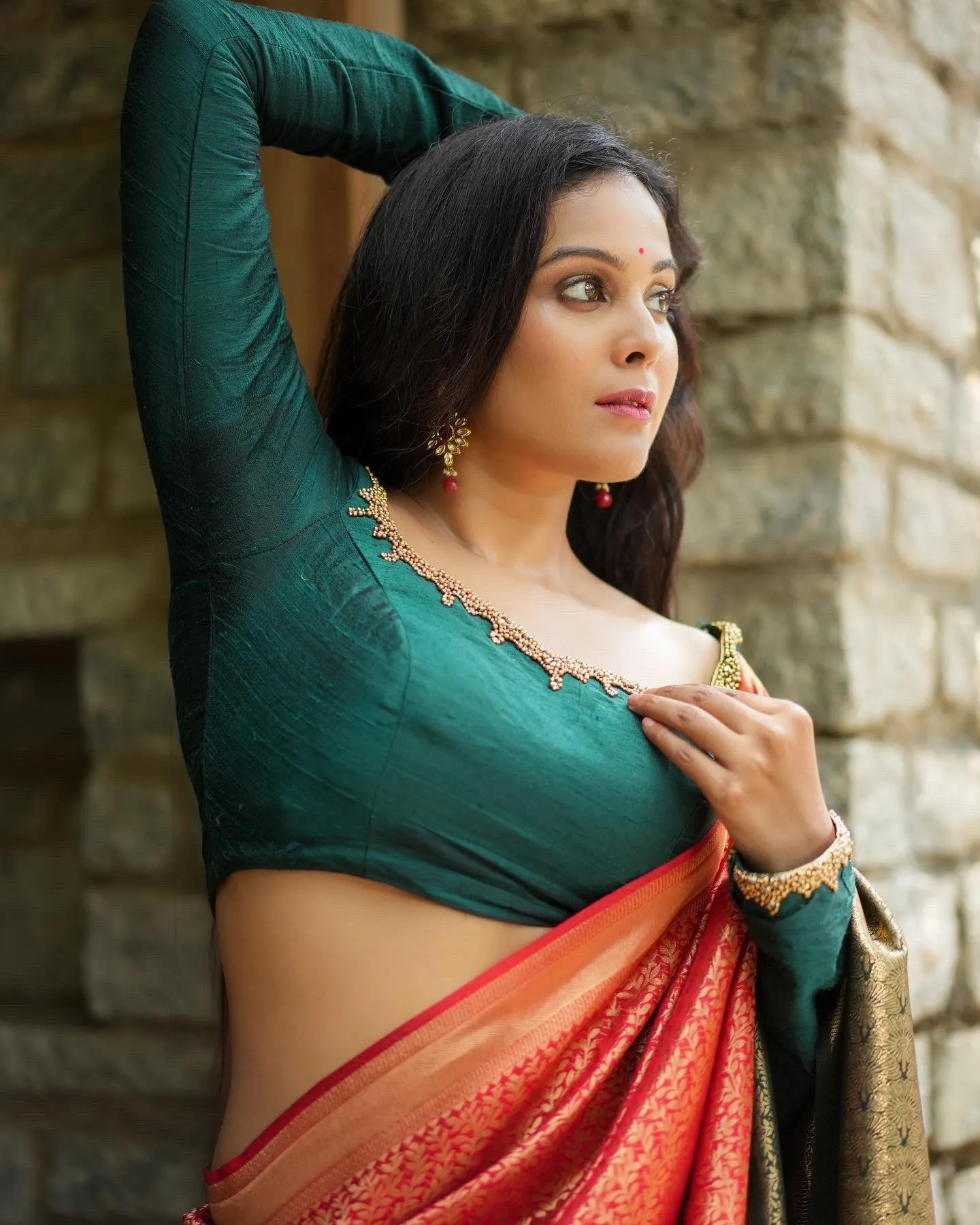 Photo 5 of Chandini Tamilarasan