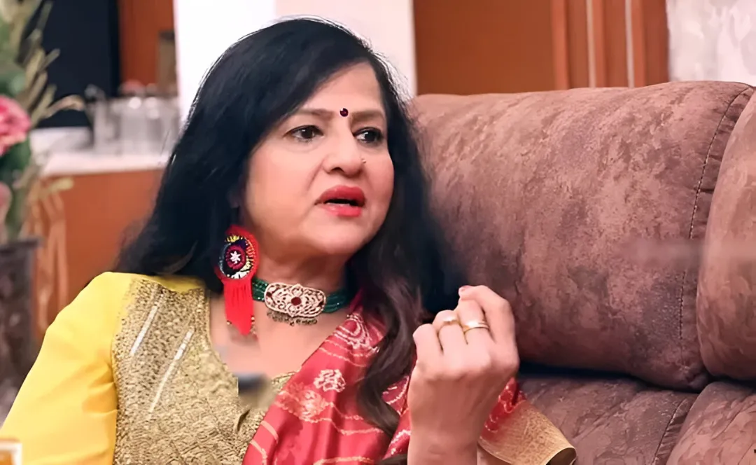 Photo 2 of Jayamalini