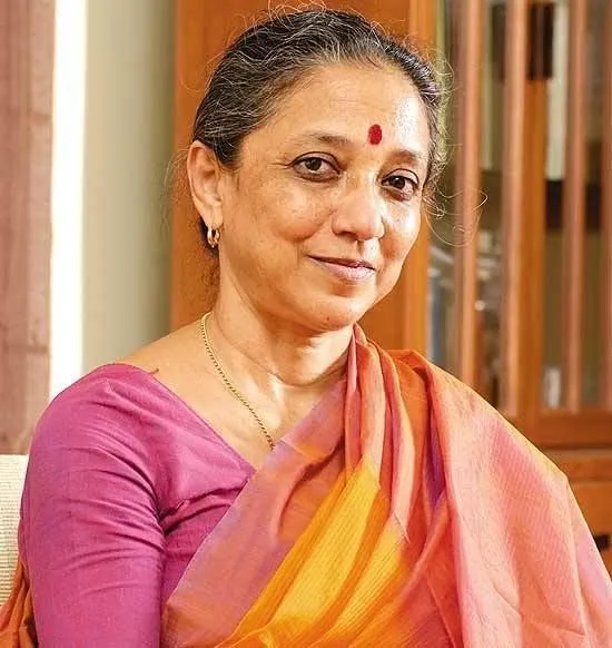 Photo 8 of Leela Samson