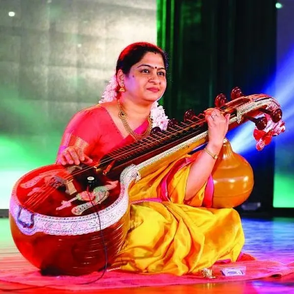 Photo 3 of Meera Krishnan