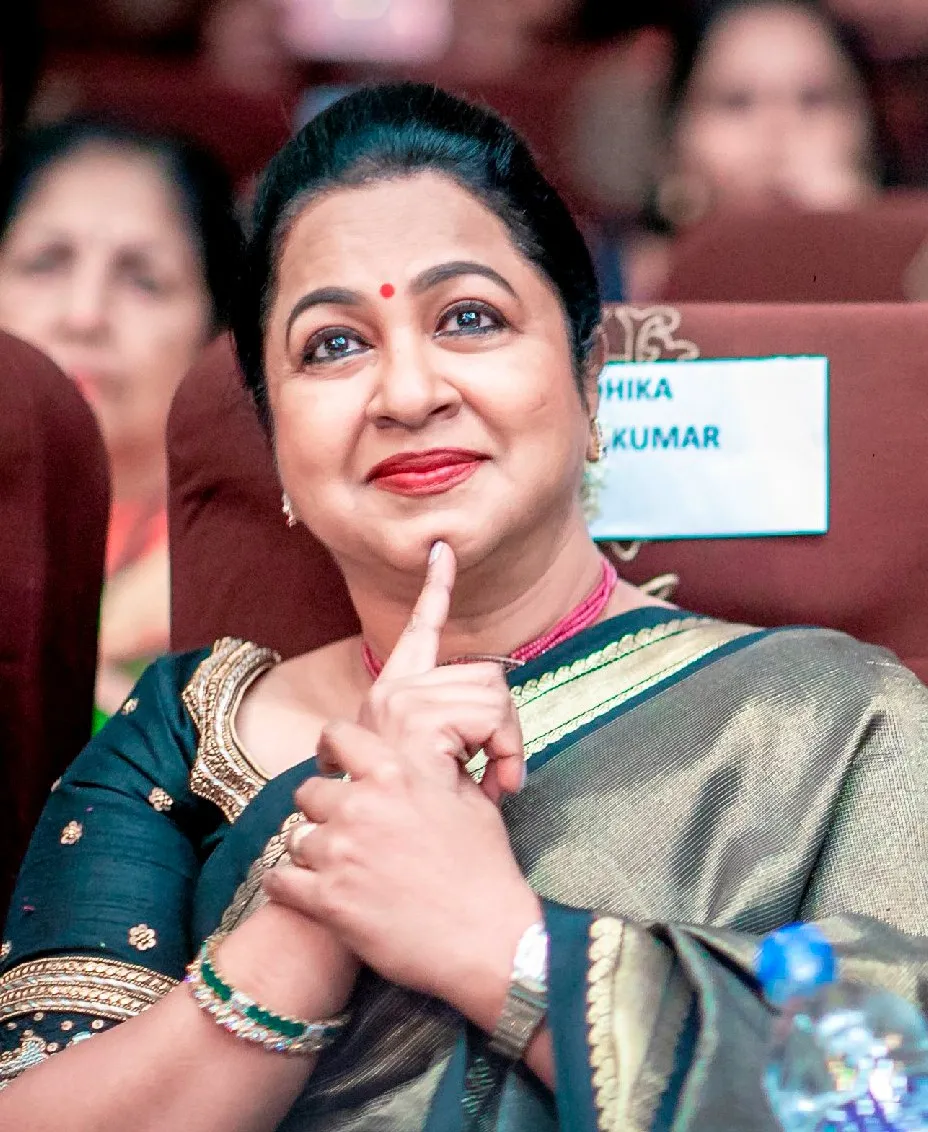 Photo 8 of Radhika Sarathkumar 