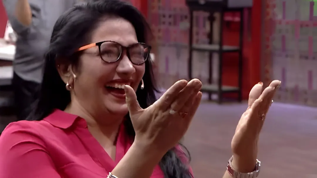 Photo 4 of Rekha Harris