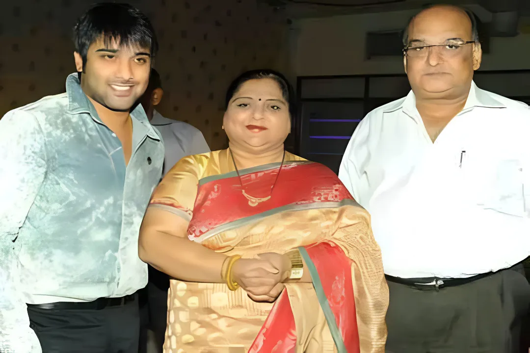 Photo 6 of Roja Ramani