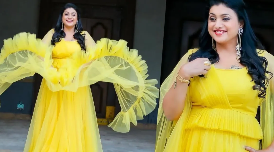 Photo 8 of Roja Selvamani