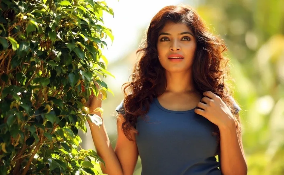 Photo 4 of Sanchita Shetty