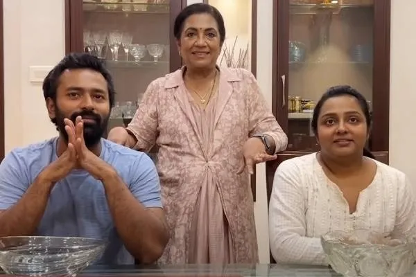 Photo 5 of Saranya Bhagyaraj