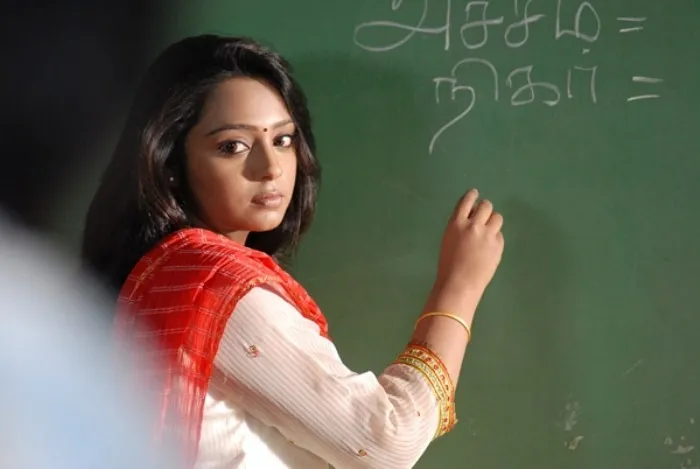 Photo 6 of Saranya Bhagyaraj