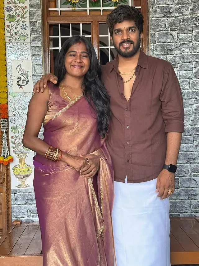 Photo 2 of Saranya Ravichandran