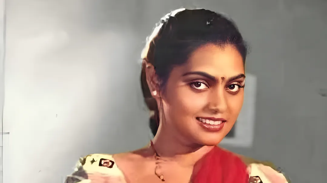 Photo 2 of Silk Smitha