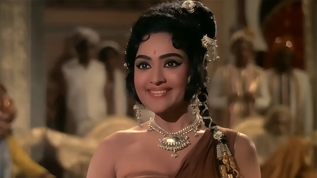 Photo 2 of Vyjayanthimala