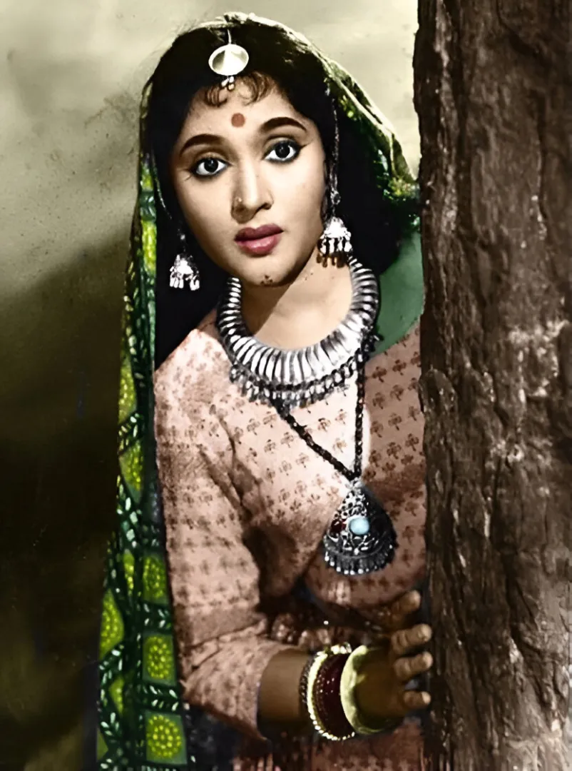 Photo 8 of Vyjayanthimala