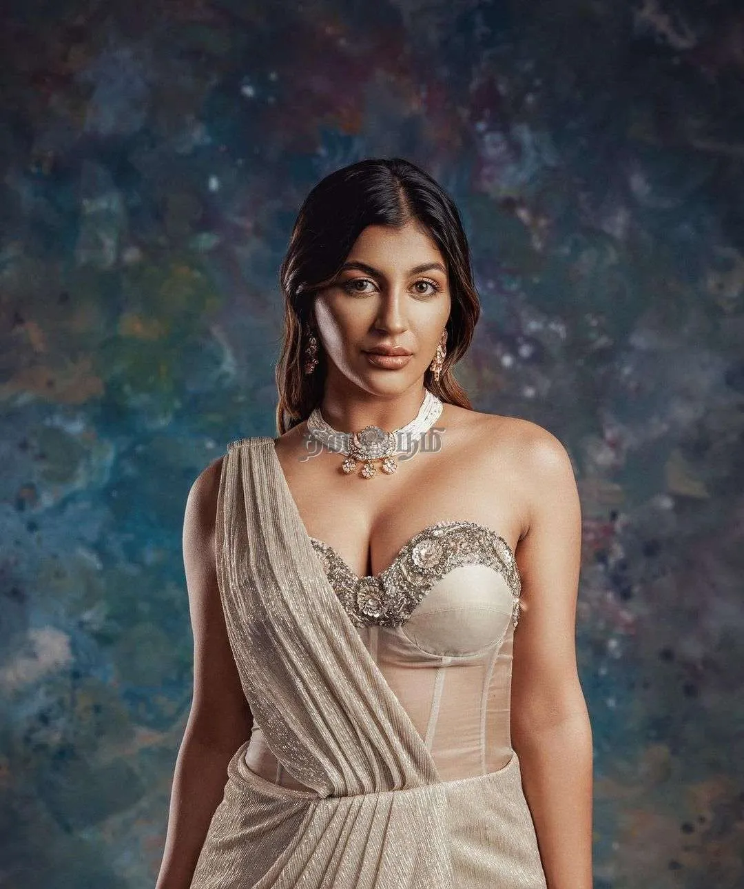 Photo 5 of Yashika Aannand