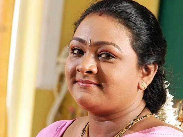 Photo 3 of Shakeela