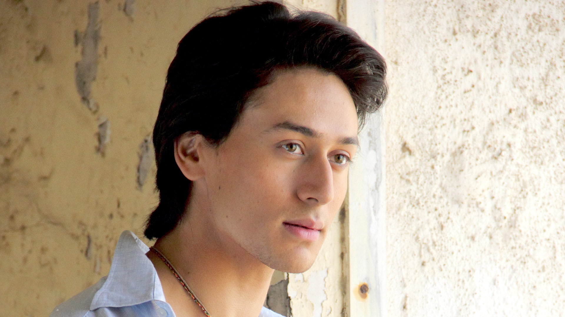 Photo 2 of Tiger Shroff