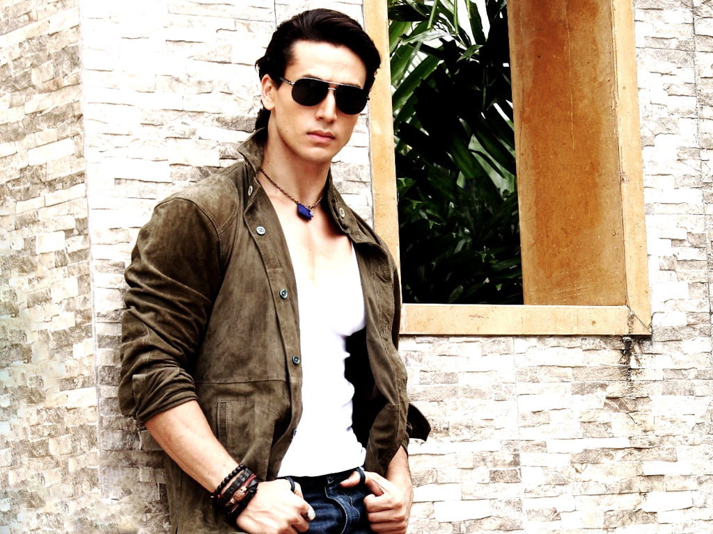 Photo 5 of Tiger Shroff