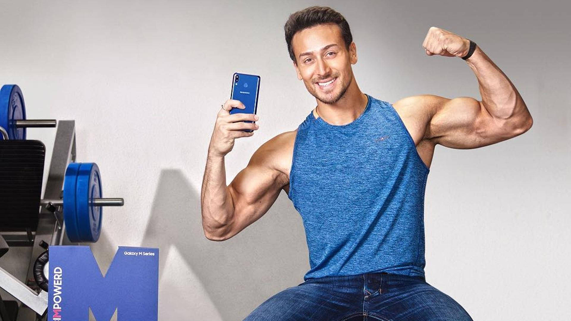 Photo 8 of Tiger Shroff