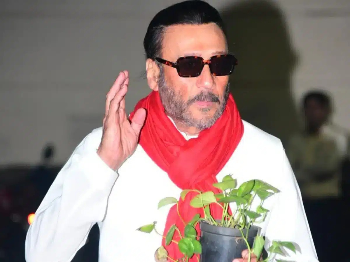 Photo 4 of Jackie Shroff