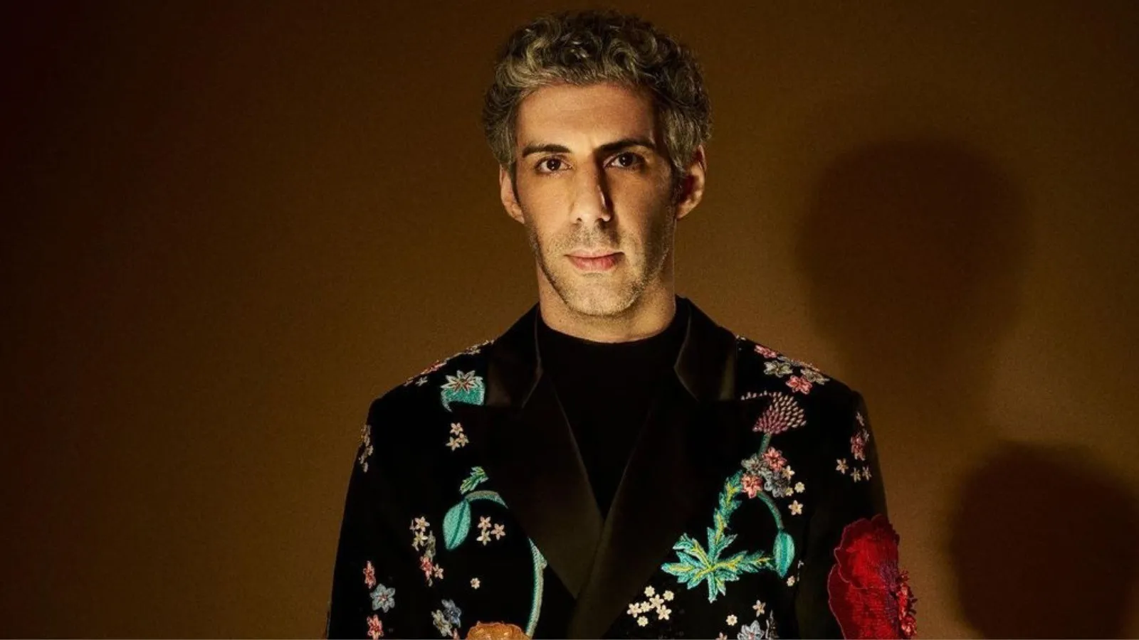 Photo 8 of Jim Sarbh