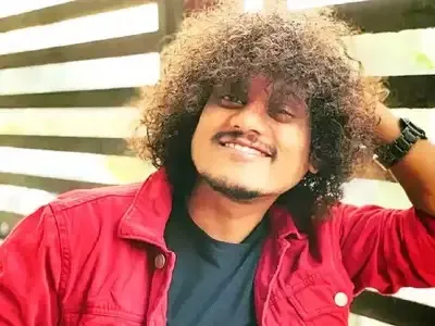 Photo 3 of Pugazh
