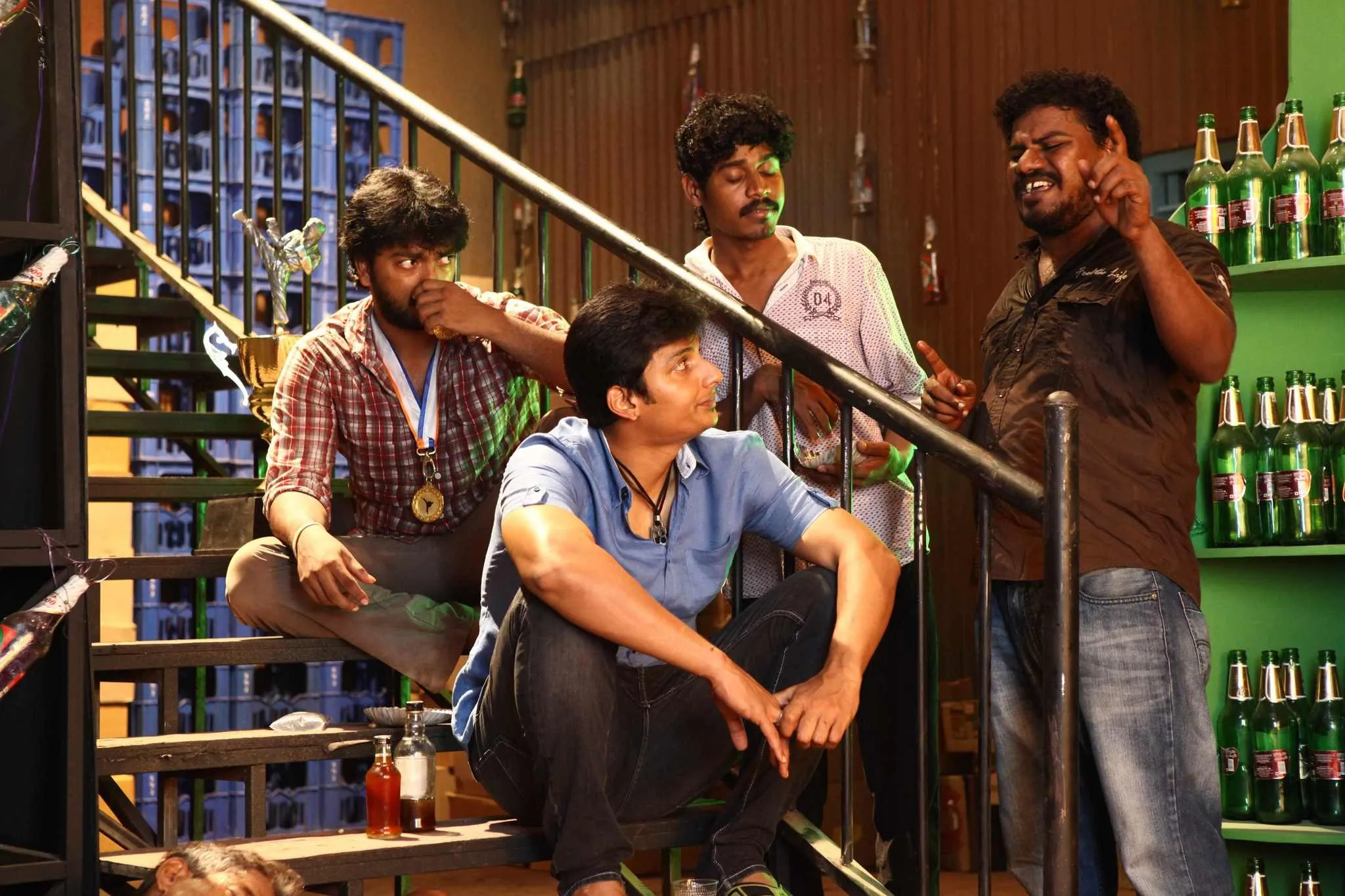 Photo 1 of Aadukalam Murugadoss