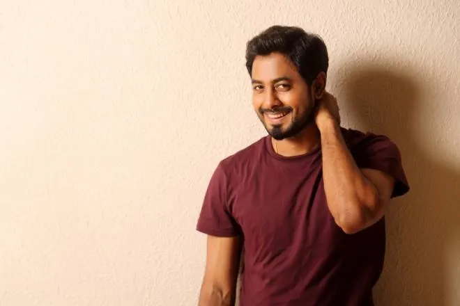 Photo 5 of Aari Arujunan