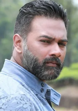 Photo 7 of Abhishek Vinod