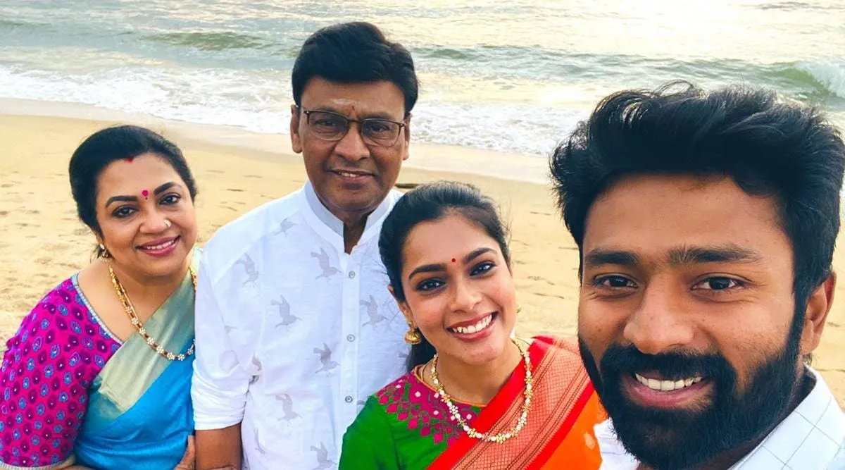 Photo 4 of K. Bhagyaraj