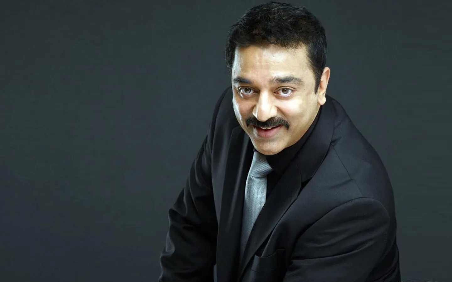 Photo 8 of Kamal Haasan