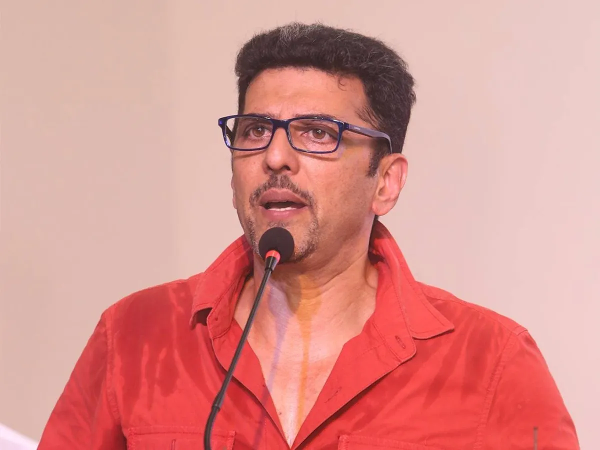 Photo 6 of Babloo Prithiveeraj
