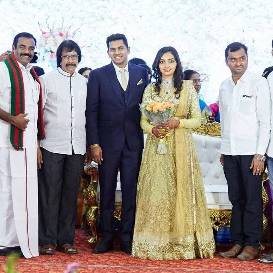 Photo 3 of Chitra Lakshmanan