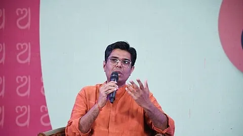 Photo 5 of Divya Prakash Dubey