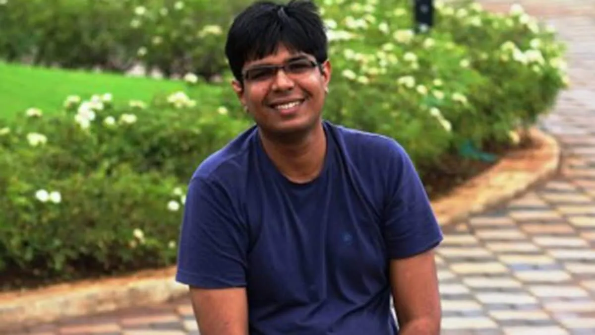 Photo 6 of Divya Prakash Dubey