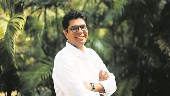 Photo 7 of Divya Prakash Dubey