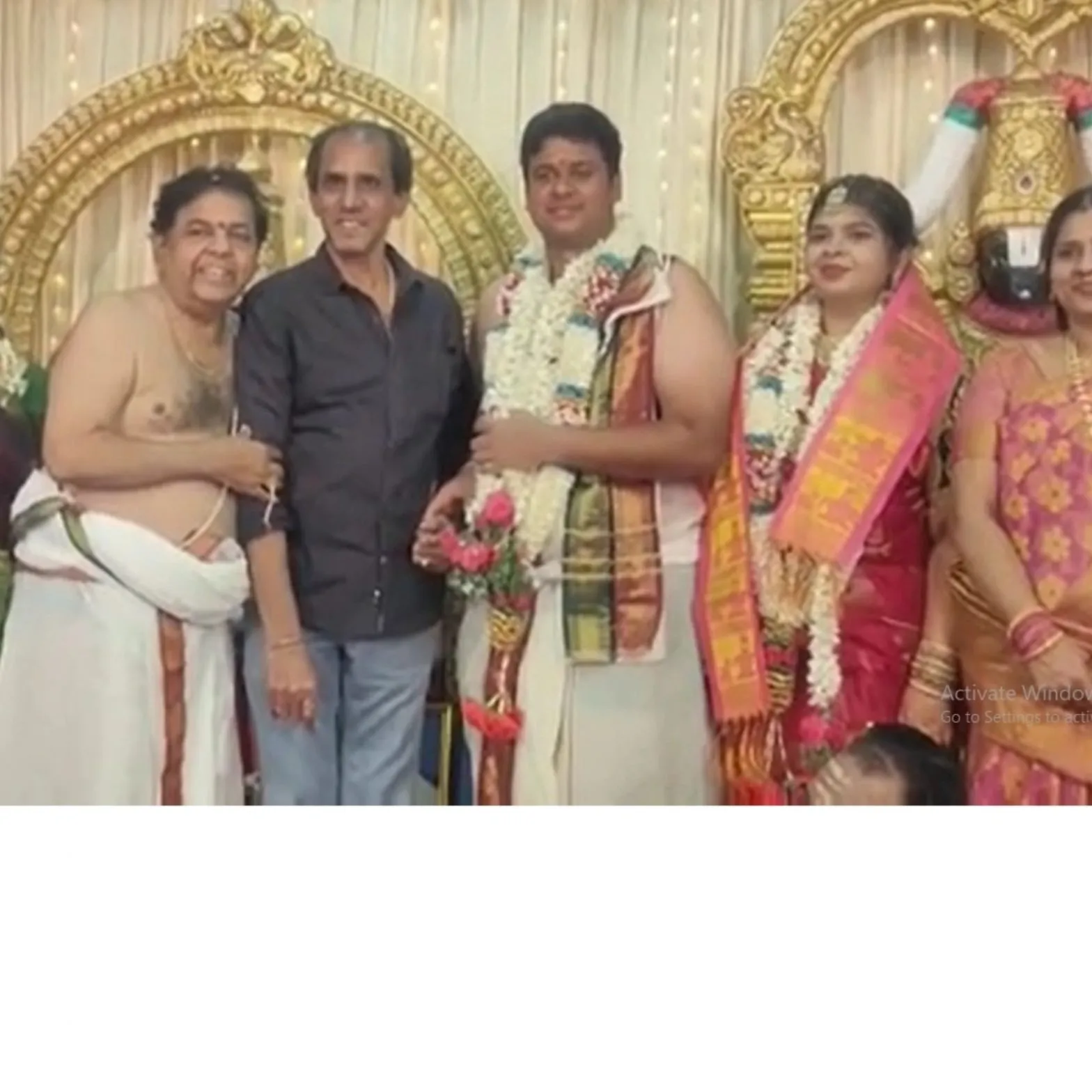 Photo 6 of Lollu Sabha Swaminathan