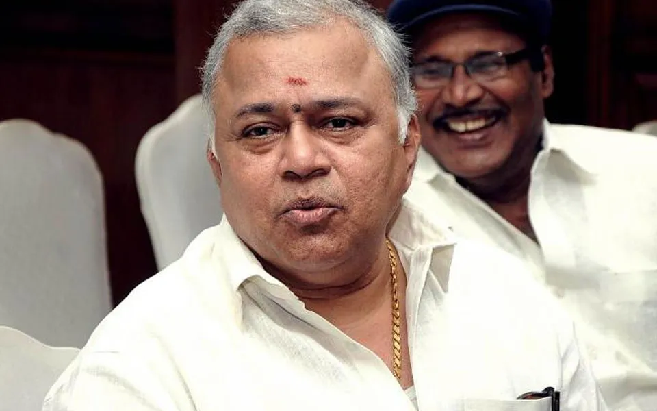 Photo 7 of Radha Ravi