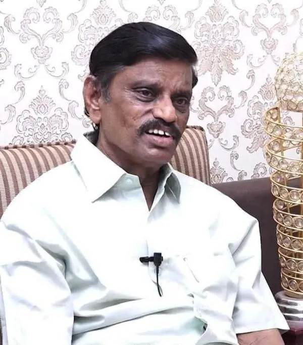 Photo 3 of E. Ramdoss