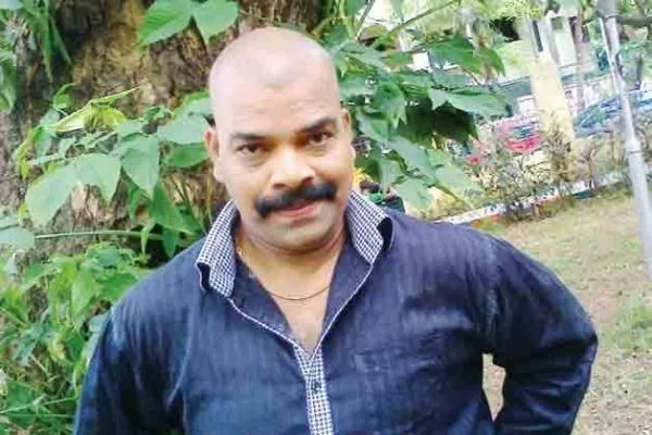 Photo 4 of Ravi Mariya